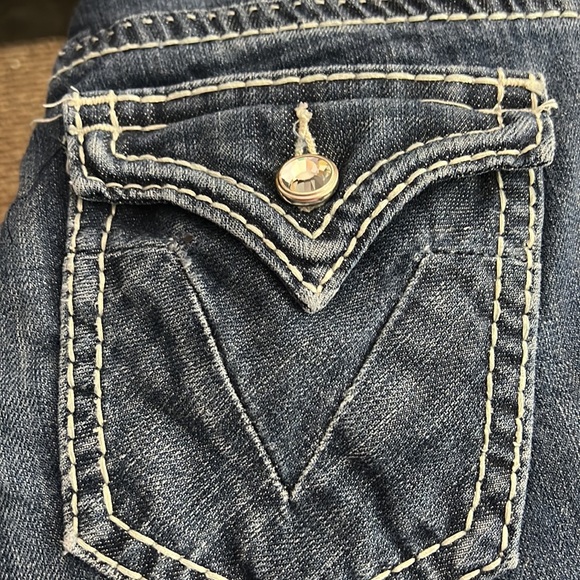Vigoss Collection, small, 29” waist jeans, rhinestone buttons, boot cut - Picture 10 of 13